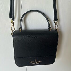 Small black Kate spade handbag crossbody
